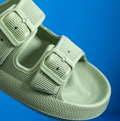CloudSoft™ I De wolk sandalen