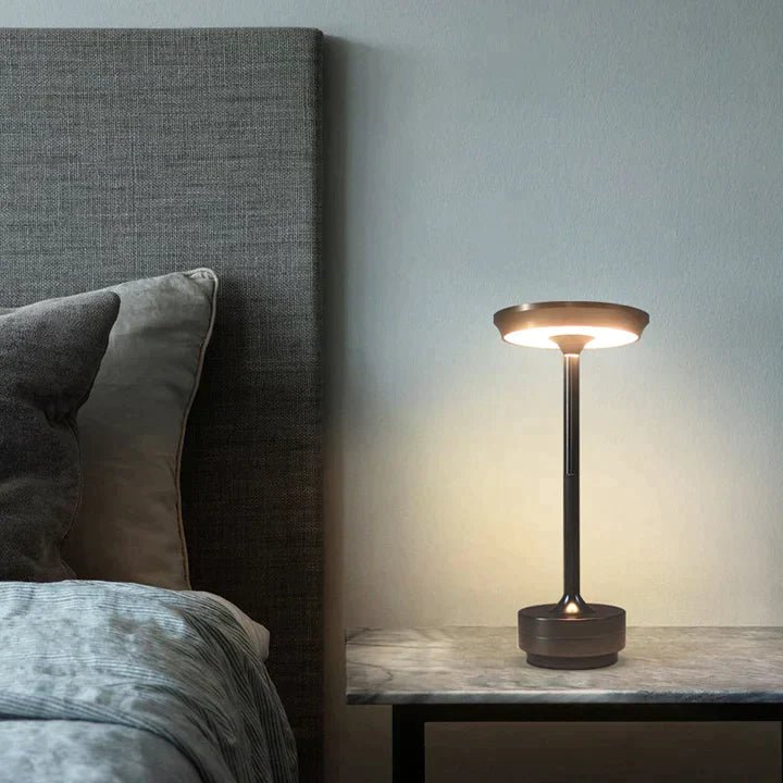 IllumiTech™ I Draadloze en oplaadbare hightech lamp